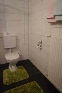 Koupelna v ubytování Apart Landhaus Zangerl