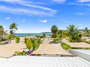 a view of the beach from the resort at Shell Beach - Magnifique Loft sur la plage in Baie Nettle