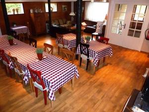 Posezení v ubytování Bed & Breakfast Prins Hendrik (Zuidschermer)
