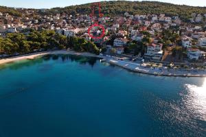Příroda nedaleko apartmánu + 16 fotografií