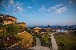 Gallery image of Rupakot Resort in Pokhara