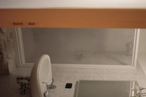 ヴィチェンツァにあるB&B Vaca Moraのバスルーム(トイレ、バスタブ付)