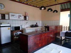 Una cocina o kitchenette en Baan Penny