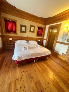 Katil atau katil-katil dalam bilik di HG Hotel Valgranda +47 gambar