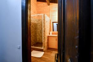 Koupelna v ubytování Hotel Skrinya