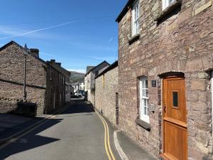 an empty street in an old stone building at 10 Crickhowell Cottages, Standard Street, Central Crickhowell in Crickhowell