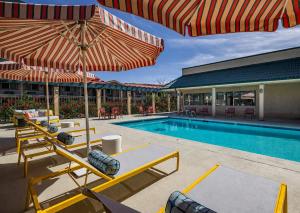 Piscina a Hotel Moab Downtown o a prop