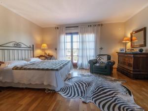 Ένα ή περισσότερα κρεβάτια σε δωμάτιο στο Ideal villa in Peralada with private pool and garden