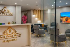 a waiting room at a spa hotel with chairs at Şiva Pera Hotel & Spa in Istanbul