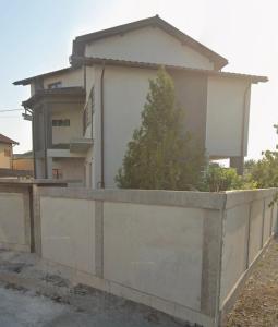 Edifici on està situat l'hostal o pensió