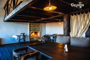 Posezení v ubytování Hotel Skrinya