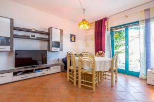 Kuchyň nebo kuchyňský kout v ubytování Apartments Villa Ana