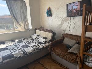 Llit o llits en una habitació de Cosy