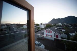 a view from the balcony of a house at Malnestomten in Henningsvær