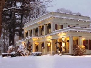 Gallery image of Arlington Inn & Spa in Arlington