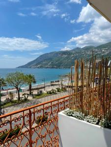 a balcony with a view of the ocean at B&b Don Giovanni in Maiori
