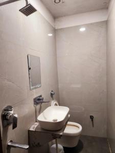 Gallery image of Hotel Shine INN in Amritsar +6 photos