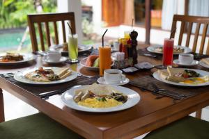 Essen in der Villa oder in der Nähe