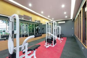 Fitness centrum a/nebo fitness zařízení v ubytování Secret Cliff Resort & Restaurant - SHA Plus