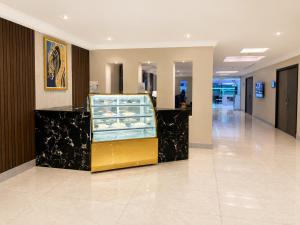 ล็อบบี้หรือแผนกต้อนรับของ Al Mubarakia Hotel Yanbu-EX Radisson Blu +63 ภาพ