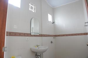 Ένα μπάνιο στο Sadru House