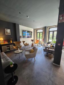 Televisi dan/atau pusat hiburan di Coliving Compostela