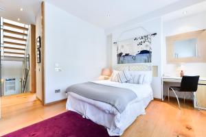 Fotografie z fotogalerie ubytování JOIVY Elegant 3 bed apt with rooftop terrace in Pimlico v Londýně