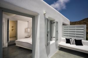 Cama ou camas em um quarto em Blue Sand Boutique Hotel & Suites