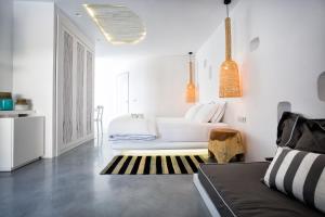 Cama ou camas em um quarto em Blue Sand Boutique Hotel & Suites