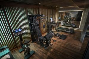 The fitness centre and/or fitness facilities at Hotel Cavour