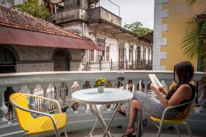 Uma varanda ou terraço em Magnolia Inn
