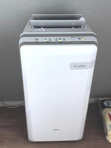 a white printer sitting on top of a floor at Casa Stella 10 by Liaison カーサステラ10 by リエゾン in Osaka