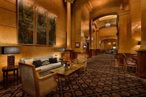 Gallery image of Hotel Le Soleil by Executive Hotels in Vancouver