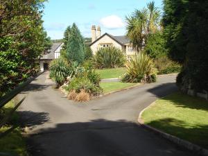 En have udenfor Salty Smiles Cottage + 15 billeder