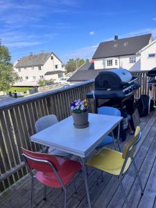 Billede fra billedgalleriet på Praktisk 3 roms leilighet i Bodø