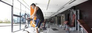 Posilňovňa alebo fitness centrum v ubytovaní RMH MODENA DES ARTS