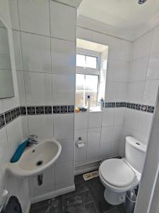 Gallery image of Room in Orpington in Chelsfield