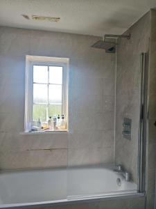 Gallery image of Room in Orpington in Chelsfield