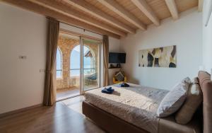 Et opholdsområde på Villa al Feudo + 88 billeder