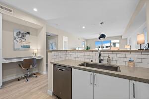 Gallery image of Salt Haven in Oceanside +63 photos