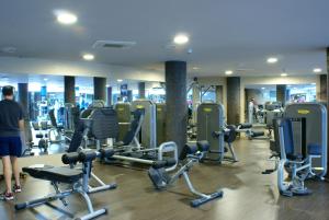 Posilňovňa alebo fitness centrum v ubytovaní Cumbria Spa Hotel 3* Sup