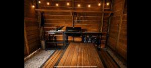a small room with a counter in a wooden wall at The Park Retreat in Schoten +6 photos
