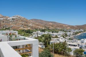 a view of a town with white buildings at Agnadi Studio in Serifos Chora