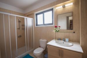 Et badeværelse på Skylight Megaron + 24 billeder