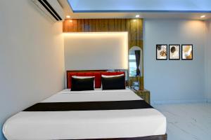 Gallery image of HOTEL O AVENTUS in kolkata +33 photos
