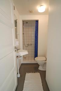 Koupelna v ubytování Skagen Room