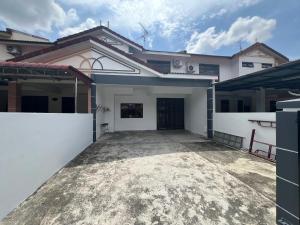 a rendering of a house with a driveway at Desa Tebrau 1 Near IKEA Toppen PeiKin Long Sing HeLiXuan Restaurant in Johor Bahru