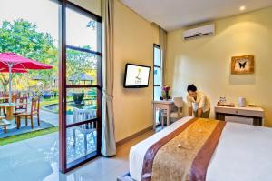 Televisor o centre d'entreteniment de Labak River Hotel by EPS