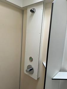 a door with a lock and a metal knob at Camping Suderse - De Skries in Workum +6 photos