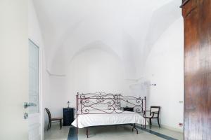 Villa nella Pinetaにあるベッド